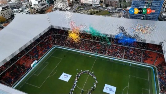 VIDEO/ Spektakël në ‘Air Albania’, tullumbacet me ngjyrat e simbolit të Lojërave Olimpike i japin pamje tjetër qiellit në Tiranë