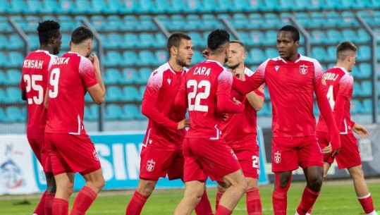 VIDEO/ Dramë me 6 gola dhe stuhi, Partizani e pëson në minutën e 109! Erzeni 'kockë e fortë', skuadrat ndajnë pikët në Durrës