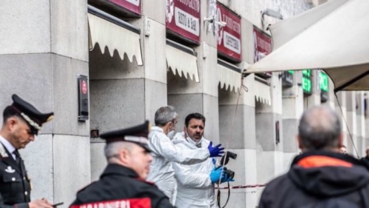 Itali/ Mosmarrëveshja për pronën përfundoi në tragjedi, 57-vjeçari qëllon për vdekje 3 gra dhe plagos 4 persona! Autorit i gjenden 170 plumba
