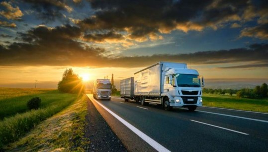 Shtrenjtimi i çmimeve thellon tkurrjen e transportit të mallrave me kamion, konsumi me rënie edhe në prag festash