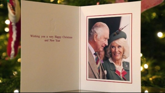 Mbreti Charles III publikon kartolinën e Krishtlindjeve dhe Vitit të Ri