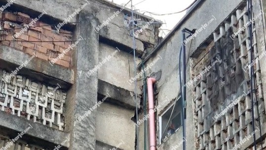 Ishte duke rregulluar antenën, 70-vjeçari bie nga tarraca e katit të katërt e pallatit në Vlorë (VIDEO)