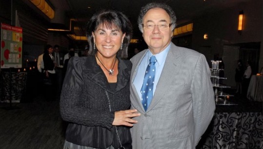 5 vite nga vrasja e çiftit të miliarderëve në Kanada! Djali i tyre ofron 35 milionë dollarë shpërblim për këdo që jep informacion mbi vrasësin