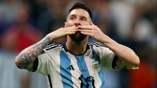 KATAR 2022/ Ndihmë nga qielli, Messi ‘thërret’ Maradonën në momentin vendimtar të finales (VIDEO)