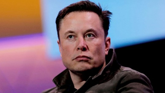 Sondazhi/ Përdoruesit e Twitter-it i kërkojnë Elon Musk-ut të largohet nga drejtimi i kompanisë