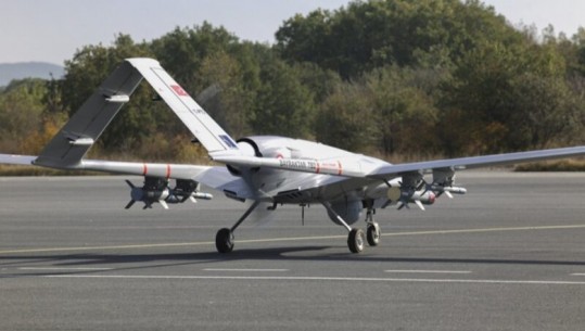 Çfarë janë dronët ‘Bayraktar’ që bleu sot Shqipëria, të pajisur me 4 raketa dhe mund të fluturojnë deri në 150 km! Gjithçka duhet të dini (VIDEO+FOTO)
