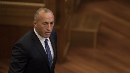 Haradinaj: T’i kalojmë festat e fundvitit në qetësinë familjare e jo në barrikada! Serbët në veri nuk kanë arsye të ndjehen as të rrezikuar as të nëpërkëmbur