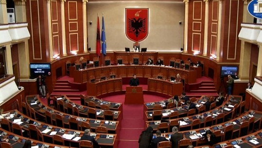 Çollaku: Veriu është 'pushtuar' nga serbët, pse Shqipëria hesht, asnjë fjalë në Kuvend për situatën në Kosovë