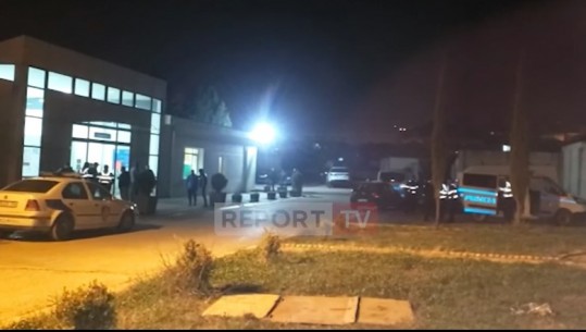 Përplasi për vdekje 72-vjeçarin në Berat dhe u largua nga vendi i ngjarjes, arrestohet shoferi