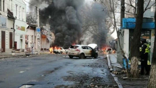 Sulmet ruse në Soledar, bllokohen 559 persona, mes tyre 15 fëmijë! Ukraina kundërsulmon dhe fiton terren
