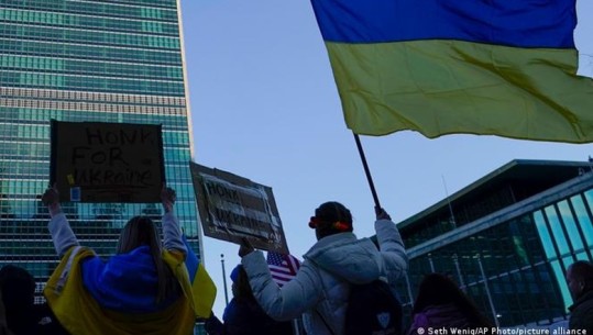 Kievi vë në pikëpyetje statusin e Rusisë si anëtare e OKB-së
