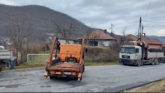 Tensionet në veri të Kosovës, nis largimi i barrikadave Rudarë, në komunën e Zveçanit