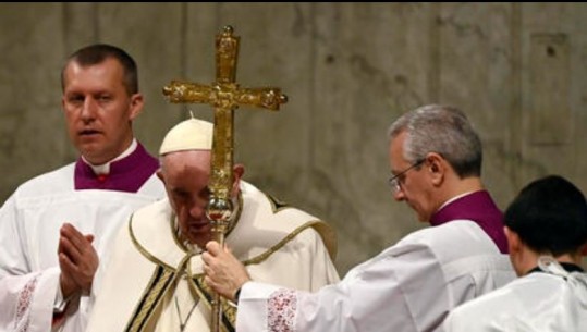 Papa Françesku mban meshën e parë për vitin 2023: Kemi nevojë për shpresë ashtu siç toka ka nevojë për shiun