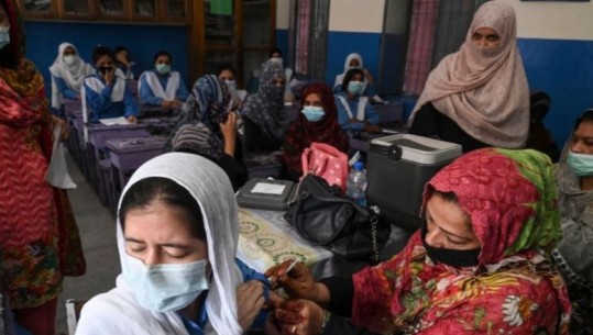 Zbulohet variant i ri i koronavirusit në Pakistan, shkak i infektimeve në Kinë