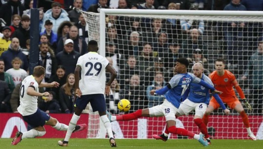 VIDEO/ Një gol i Kane, Tottenham kalon turin në FA Cup! Fitojnë skuadrat e Premier League