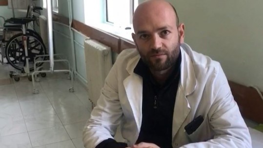 Plagosja e policit prej shpërthimit të gomës në Dibër, flet mjeku: Erdhi në gjendje të rëndë! Kishte hemorragji në të dyja këmbët