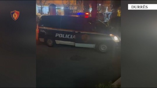 Grabitën xhiron e një dyqani në Durrës, arrestohen dy të rinjtë! Kërcënuan me kallashnikov pronaren dhe i morën 15 mijë lekë! Autorë të dy vjedhjeve të tjera (VIDEO)