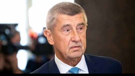 Akuzohej për vjedhjen e fondeve të Bashkimit Europian, gjykata shpall të pafajshëm ish kryeministrin e Çekisë