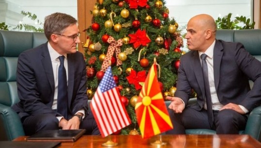 Këshilltari i DASH vizitë në Maqedoninë e Veriut, Kovaçevski: Chollet mbështet ndryshimet kushtetuese