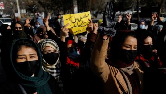 SHBA: OKB t'i nxisë talebanët të heqin kufizimet për gratë