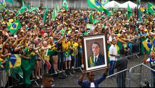 Nxiti trazirat në Brazil, Gjykata e Lartë urdhëron hetimin e Bolsonaros pas sulmeve në ndërtesat qeveritare