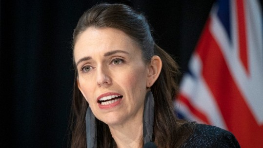 Kryeministrja e Zelandës së Re jep dorëheqjen: Nuk kam më energji! Do t'i bëja shërbim të keq vendit nëse do të vazhdoja