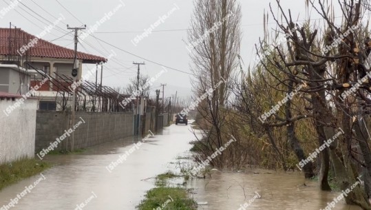 Përmbytjet/ Përkeqësohet situata në Barbullojë të Lezhës, banorët: Kemi tre ditë të izoluar nga uji! Ndreu: Jemi në gatishmëri