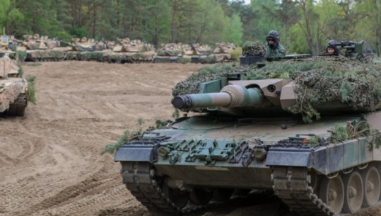 Lufta/ Gjermania gati të dërgojë përmes Polonisë tanket ‘Leopard’ në Ukrainë! Moska: Katastrofë globale nëse dërgoni armë në Kiev