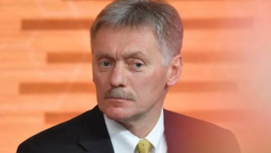 Kremlini: Furnizimi me tanke i Ukrainës është përfshirje e drejtpërdrejtë e Perëndimit në luftë