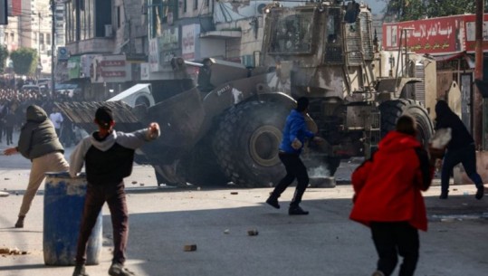 Izraeli organizon sulm në Bregun Perëndimor, vdesin 9 palestinezë