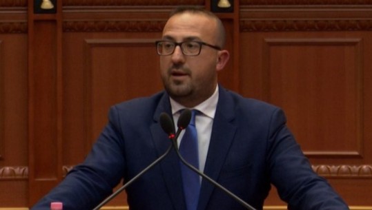 Një grup deputetësh të PS kërkojnë masë disiplinore për Berishën dhe 4 deputetë të tij, Korreshi: Skandal parlamenti dhe drejtuese po aq skandaloze