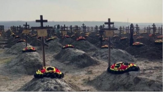 Rusët mundohen të fshehin humbjet në Ukrainë, zbulohen varreza të mercenarëve të Wanger-it