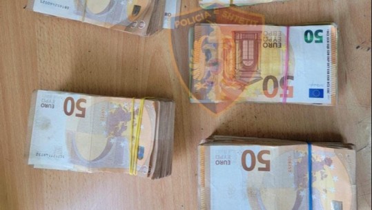Tentoi të fuste 33 mijë euro të padeklaruara nga Porti i Durrësit, arrestohet 35-vjeçari