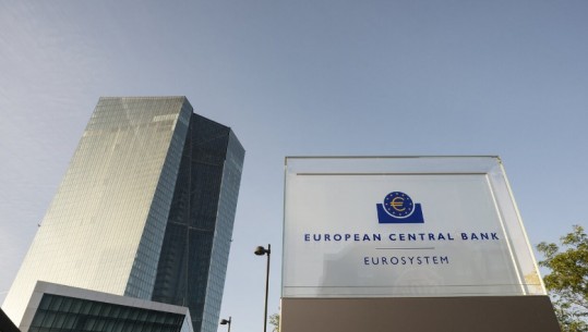 Banka Qendrore Europiane rrit normat e interesit me 0.5 pikë përqindje