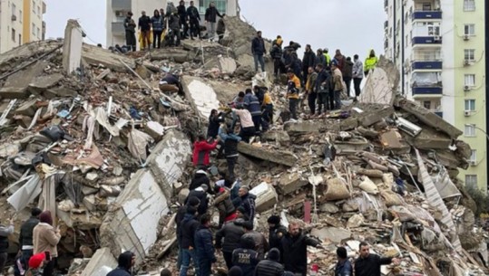 Shkon në 2600 numri i viktimave nga tërmetet në Turqi e Siri 