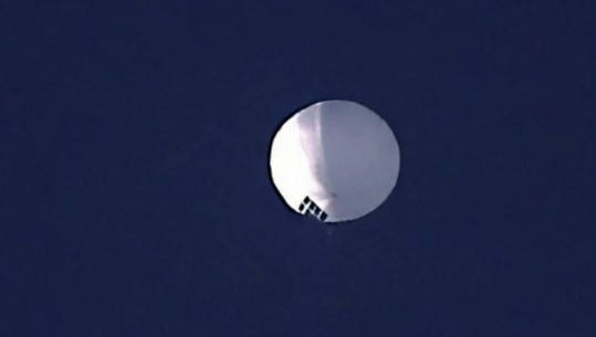 Balona spiune apo 'UFO'? Misteri i objekteve të rrëzuara në Amerikë