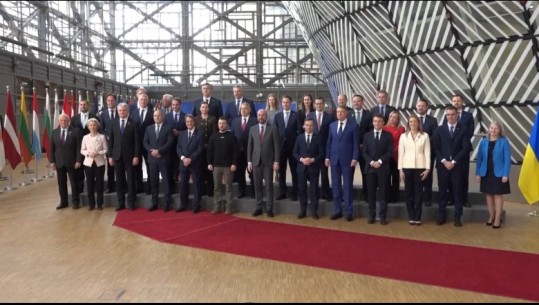 Zelensky nuk shkon 'duar bosh' në shtëpi, çfarë mori nga takimet me liderët e BE?
