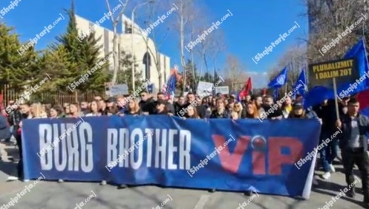 ‘Burg Brother vip’, edhe të rinjtë e FRPD me mesazhe nga ‘reality show’
