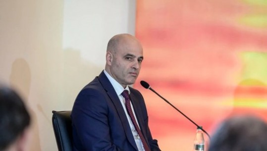 Kovaçevksi s’pret alternativën, dorëzon emrat në Kuvend për qeverinë e re të Maqedonisë së Veriut