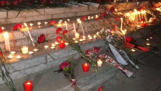 Tërmeti tragjik në Turqi e Siri, qytetarët në gjithë Shqipërinë ndezin qirinj në nder të viktimave