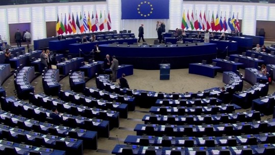 Lufta/ Parlamenti Evropian miraton rezolutën për të ofruar të gjithë mbështetjen dhe për të konsideruar dërgimin e avionëve