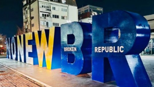 'New Born' merr pamje tjetër për 15 vjetorin e Pavarësisë së Kosovës! Mesazhi kundër Asociacionit: Jo Republikë e copëtuar