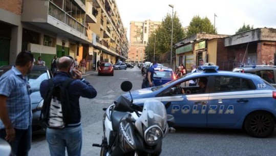 E rëndë në Itali, nëna vret vajzën 14-vjeçare dhe hidhet nga dritarja e shtëpisë! Babai gjen të bijën pa shenja jete në tualet