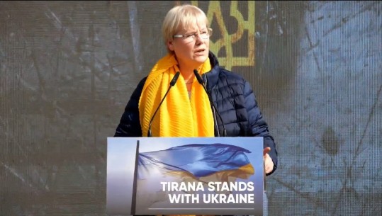 Solidaritet për Ukrainën, ambasadorja e BE në Tiranë: Jeni burim admirimi! Lufta solli nevojën për të mbrojtur vlerat tona të përbashkëta