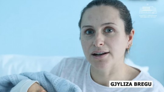 Prej dy muajsh e shtruar në maternitet me diagnozën e rrallë! Mjekët bëjnë mrekullinë, shpëtojnë jetën e nënës dhe foshnjës në Tiranë
