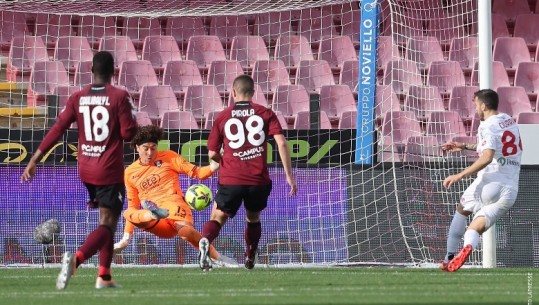 VIDEO/ Trajneri i ri me 'shkop magjik', Salernitana i shënon 3 gola Monzës