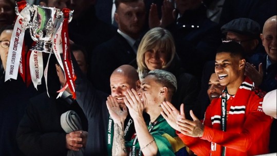 VIDEO/ 24 vite pa finale, Manchester United fiton me Newcastle dhe merr trofeun e Kupës së Anglisë