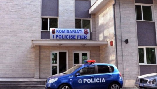 Dhunë policit, arrestohet 47-vjeçari në Fier! Në Mallakastër një 49-vjeçar shkeli masën ‘arrest shtëpie’ dhe prangoset në lokal