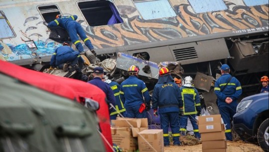 Tragjedia në Greqi, në tren ishin 9 shqiptarë! 8 janë në gjendje të qëndrueshme shëndetësore, nuk dihet fati i 23-vjeçarit