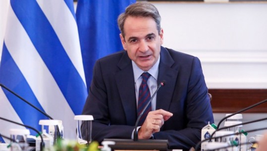 Mitsotakis kërkon falje për tragjedinë e ndodhur në Greqi: Përgjegjësi e gjithë qeverisë! Nuk do fshihemi pas gabimit njerëzor